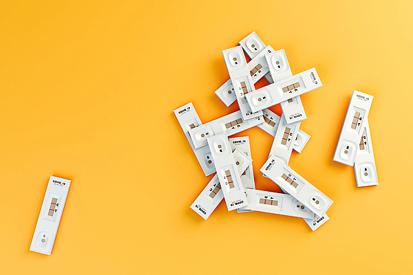 PSD 편집 편집이미지 사람없음 노란색 3D 흰색 디지털합성 오브젝트 자가진단 편집소스 코로나바이러스 진단키트 델타변이바이러스 오미크론 신속항원검사 PCR검사 편집3D 컬러 의학 바이러스 검사_조사 파일형식