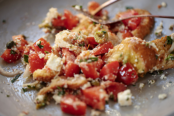 포토 JPG 접시 포크 채소 디저트 치즈 근접촬영 사람없음 샐러드 바게트 볶음 국내포토 식기 음식 빵 뷰포인트 유제품 파일형식