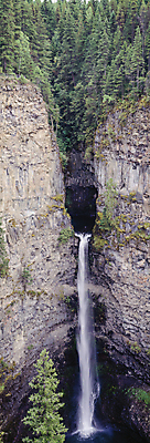 포토 JPG 주간 해외풍경 해외 캐나다 자연 풍경 사람없음 야외 폭포 바위 소나무 소나무숲 국내포토 자연요소 나무 북아메리카 돌_바위 숲 생태계 파일형식