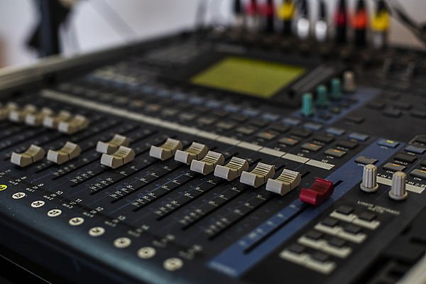 포토 JPG 음향기기 실내 사람없음 아웃포커스 국내여행 사운드믹서 서천 국내포토 여행 촬영기법 내부 전자제품 충청남도 파일형식