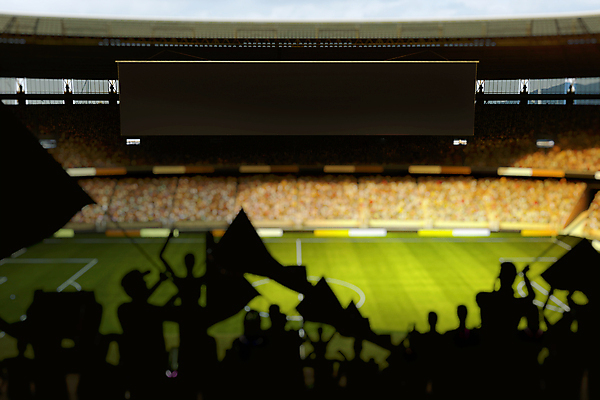 PSD 편집 편집이미지 실루엣 응원 들기 사람없음 3D 경기장 깃발 군중 축구장 디지털합성 전광판 목업 카피스페이스 편집소스 이미지편집 편집3D 스포츠시설 모션 촬영기법 사람 공백 파일형식