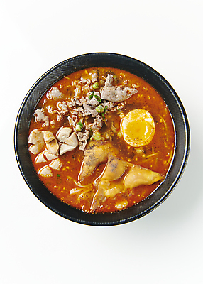 포토 JPG 그릇 실내 사람없음 하이앵글 계란 흰배경 동남아음식 쌀국수 태국음식 로컬푸드 똠얌쌀국수 국내포토 식기 음식 뷰포인트 백그라운드 내부 농산물 알 흰색 국수 동양음식 베트남음식 파일형식