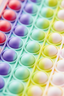 포토 JPG 스튜디오촬영 놀이 실내 근접촬영 장난감 유행 오브젝트 무지개색 알록달록 푸시팝 국내포토 뷰포인트 내부 컬러풀 파일형식