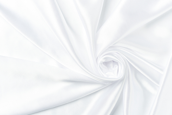 포토 JPG 스튜디오촬영 백그라운드 실내 사람없음 하이앵글 흰색 주름 실크 흰배경 질감 카피스페이스 국내포토 뷰포인트 컬러 내부 공백 직물 파일형식