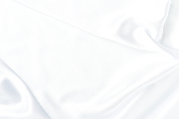 포토 JPG 스튜디오촬영 백그라운드 실내 사람없음 하이앵글 흰색 주름 실크 흰배경 질감 카피스페이스 국내포토 뷰포인트 컬러 내부 공백 직물 파일형식