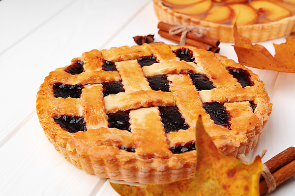 포토 JPG 해외이미지 낙엽 디저트 실내 사람없음 흰배경 라즈베리파이 해외포토 음식 백그라운드 잎 내부 흰색 파일형식 이미지허브