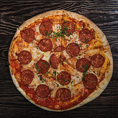 포토 JPG 해외이미지 검은배경 피자 패스트푸드 실내 사람없음 하이앵글 페퍼로니피자 나무배경 해외포토 뷰포인트 백그라운드 서양음식 내부 검은색 인스턴트 파일형식 이미지허브