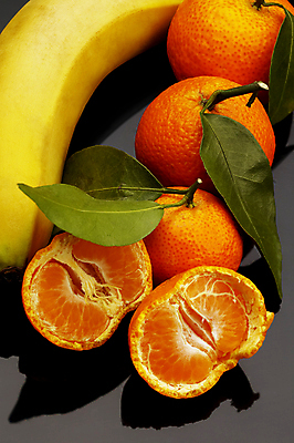 포토 JPG 해외이미지 검은배경 단면 귤 실내 사람없음 해외포토 백그라운드 과일 내부 검은색 파일형식 이미지허브