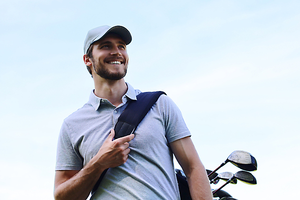 포토 JPG 해외이미지 백인 라이프스타일 남자 행복 스포츠 골프 가방 자연 놀이 건강 한명 사람 성인 취미 야외 초록색 운동 맑음 산책 장비 게임 골퍼 강의 어깨 클럽 무거움 히스패닉 적재 페어웨이 플레이어 해외포토 서양인 1 잡화 감정 컬러 날씨 휴식 운동선수 생활 신체부위 구기 무게 생태계 파일형식 이미지허브