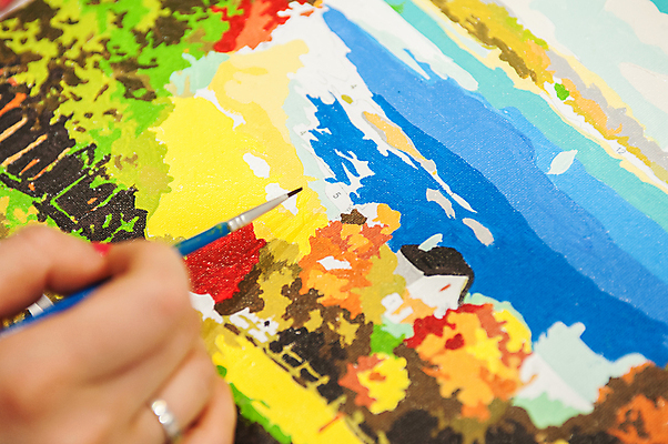 포토 JPG 해외이미지 일러스트 미술 들기 신체부위 붓 소프트포커스 그림 해외포토 모션 문화예술 촬영기법 사람 파일형식 이미지허브