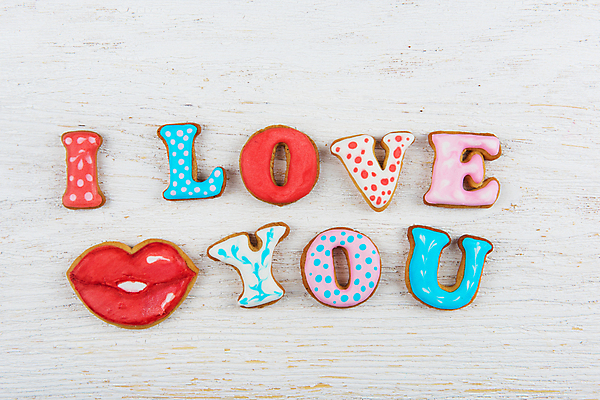 포토 JPG 해외이미지 영어 실내 사랑 사람없음 쿠키 흰배경 입술모양 아이러브유 진저쿠키 해외포토 모양 문자 감정 백그라운드 디저트 내부 흰색 파일형식 이미지허브