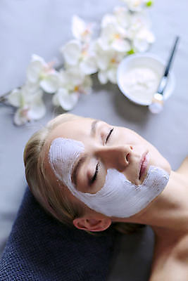 포토 JPG 해외이미지 백인 모델 여자 꽃 얼굴 백그라운드 휴식 실내 건강 가면 한명 사람 치료 뷰티 갈색 유행 상점 스파 화장품 흰색 신선 화려 고급 미용사 피부 크림 피부관리 테라피 내추럴 거짓말 고립 돌봄 해외포토 서양인 식물 직업 1 컬러 컨셉 의학 모션 내부 신체부위 파일형식 이미지허브