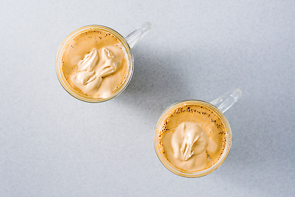 포토 JPG 해외이미지 커피 실내 사람없음 하이앵글 달고나 라떼 달고나라떼 해외포토 음료 뷰포인트 내부 파일형식 이미지허브