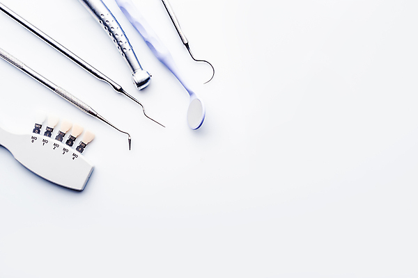 포토 JPG 해외이미지 직업 백그라운드 건강 치과 병원 사람없음 치료 세트 약 반사 우주 금속 거울 장비 시험 흰색 기구 도구 공구 입 치아 외과 돌봄 위생관리 철강 해외일러스트 교육 컬러 의학 모션 재질 관리 신체부위 소화기관 파일형식 이미지허브