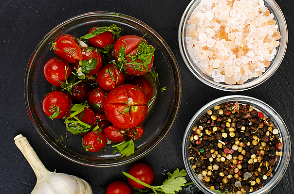 포토 JPG 해외이미지 전통 계절 음식 백그라운드 토마토 채소 재료 유리 건강 마늘 요리 사람없음 목재 빨간색 초록색 주방 검은색 시골 신선 항아리 체리 사발 달콤 허브 향신료 유기농 매움 피클 후추 통조림 내추럴 딜 식초 절임 채식주의자 핸드메이드 해외포토 나무 식물 웰빙 컬러 과일 재질 도자기 사기그릇 맛 채식 향미료 파일형식 이미지허브