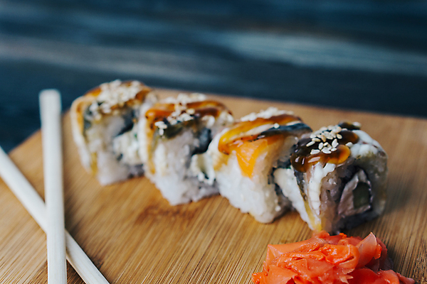 포토 JPG 해외이미지 사람없음 아웃포커스 롤스시 일본음식 해외포토 음식 촬영기법 초밥 파일형식 이미지허브