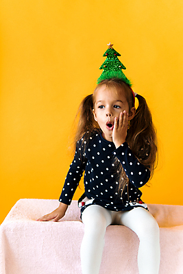 포토 JPG 해외이미지 긴머리 손 디자인 배너 응시 여학생 감정 백그라운드 크리스마스 오렌지 손가락 가족 주택 세포 땋은머리 따뜻함 선물 사랑 한명 사람 동양인 크리스마스트리 산타클로스 노란색 유행 놀람 당근 기쁨 분위기 치아 스웨터 먹기 토막 양모 해외포토 1 학생 헤어스타일 시선 여자 기념일 컬러 컨셉 상의 과일 관계 모션 뿌리채소 표정 인종 건물 신체부위 직물 소화기관 파일형식 이미지허브