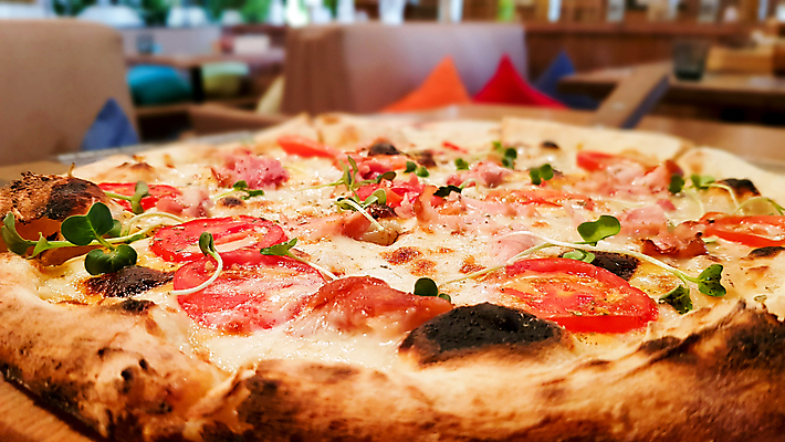 포토 JPG 해외이미지 전통 음식 조각 백그라운드 토마토 채소 탁자 치즈 피자 패스트푸드 육류 요리 사람없음 식당 식사 저녁식사 버섯 이탈리아 껍질 뜨거움 소시지 닫기 이탈리아음식 맛 자르기 굽기 햄 슬라이스 베이컨 후추 모짜렐라치즈 살라미 페퍼로니 피자집 핸드메이드 프로슈토 해외포토 유럽 가구 컨셉 식재료 모션 유제품 서양음식 돼지고기 상점 가공식품 인스턴트 구이 향신료 파일형식 이미지허브