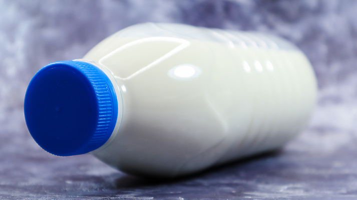 포토 JPG 해외이미지 디자인 음료 백그라운드 다이어트 재료 포장 유리 회색배경 건강 사람없음 물 라벨 요식업 회색 우유 흰색 신선 원형 액체 소 아침식사 상품 컨테이너 플라스틱 크림 오브젝트 싱글 에코 유기농 거짓말 고립 생태학 칼슘 캡모자 목업 맛있는 해외포토 자연요소 도형 모자_잡화 웰빙 교육 산업 컬러 포유류 재질 유제품 프레임 환경 식사 파일형식 이미지허브