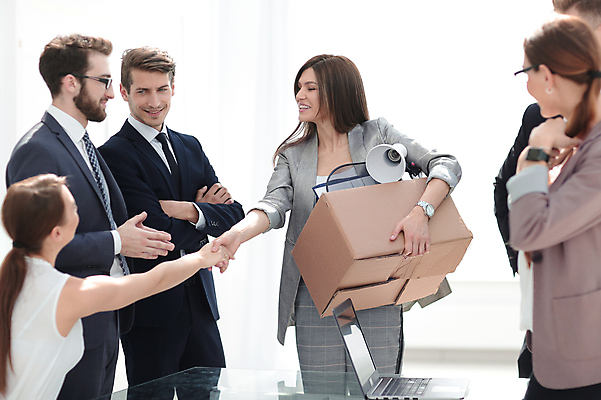 포토 JPG 해외이미지 여자 남자 비즈니스 악수 실내 여러명 상반신 성인 앞모습 옆모습 팔짱 만남 비즈니스맨 비즈니스우먼 반가움 성인만 해외포토 감정 뷰포인트 다수 컨셉 모션 사람 손짓 내부 직장인 파일형식 이미지허브