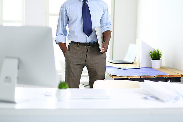 포토 JPG 해외이미지 직업 1 남자 행복 안경 무기 흑인 백그라운드 회사 비즈니스 CEO 사업가 성공 노동자 서기 미소 사람 인종 사람없음 사무실 유행 검은색 업무 비즈니스맨 자신감 대표 종업원 경영자 긍정 교차 경영 접기 해외포토 서양인 잡화 감정 컬러 컨셉 모션 표정 작업 직장인 리더 파일형식 이미지허브