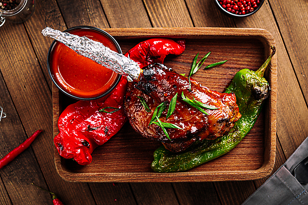 포토 JPG 해외이미지 서양음식 실내 사람없음 양고기 나무쟁반 양고기구이 양고기요리 나무배경 해외포토 음식 백그라운드 쟁반 육류 내부 목재 구이 파일형식 이미지허브