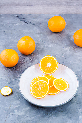 포토 JPG 해외이미지 접시 음식 조각 백그라운드 다이어트 오렌지 과일 자연 탁자 디저트 귤 건강 사람없음 세로 주스 회색 신선 그룹 달콤 맛 아침식사 자르기 먹기 상쾌 유기농 날것 슬라이스 내추럴 숙성 채식주의자 맛있는 해외포토 식기 웰빙 감정 음료 컬러 가구 컨셉 모션 식사 생태계 채식 파일형식 이미지허브