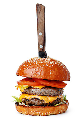 포토 JPG 해외이미지 패스트푸드 실내 사람없음 한개 햄버거 나이프 인스턴트 정크푸드 흰배경 꽂음 해외포토 1 식기 음식 백그라운드 내부 흰색 칼 파일형식 이미지허브