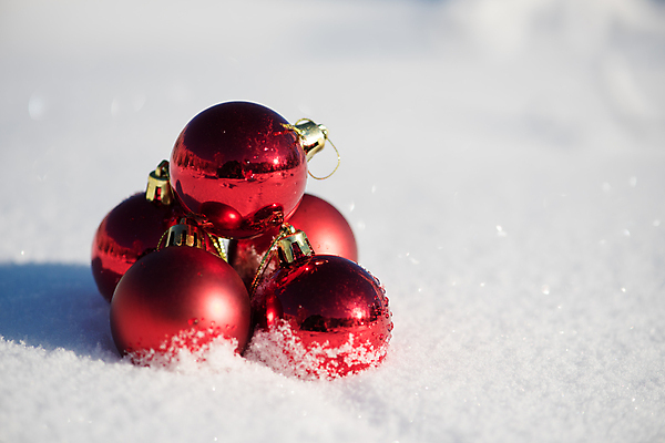 포토 JPG 해외이미지 주간 크리스마스장식 겨울 사람없음 야외 눈 오너먼트 해외포토 자연요소 계절 크리스마스 날씨 파일형식 이미지허브