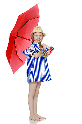 포토 JPG 해외이미지 백인 모델 여자 딸 행복 얼굴 어린이 포즈 백그라운드 우산 날씨 손잡이 한명 미소 사람 물 컬러풀 금발 태양 뷰티 유행 귀여움 보호 작음 날씬함 양산 해외포토 자연요소 서양인 1 헤어스타일 감정 컬러 컨셉 가족 표정 신체부위 크기 몸매 파일형식 이미지허브