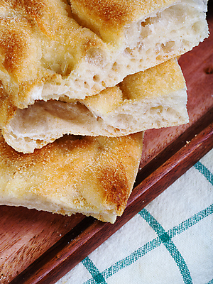 포토 JPG 해외이미지 스튜디오촬영 1 전통 음식 빵 조각 양파 실내 사람없음 하이앵글 갈색 쌓기 껍질 시골 신선 맛 아침식사 인스턴트 낟알 자르기 시리얼 밀 굽기 흰배경 유기농 밀가루 섬유 덩어리 건강식 로마인 정물화 핸드메이드 카피스페이스 통밀 귀리 해외포토 웰빙 뷰포인트 컬러 백그라운드 컨셉 채소 모션 곡류 인종 내부 식사 공백 흰색 직물 가루 구이 그림 파일형식 이미지허브