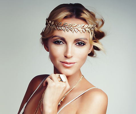 포토 JPG 해외이미지 모델 1 헤어스타일 드레스 여자 얼굴 포즈 친절 한명 사람 성인 금발 뷰티 유행 놀람 낭만 수확 골동품 흰색 반지 화려 재산 황금 고급 우아함 보석 그리스 부드러움 그리스인 고립 여신 진짜 스타일 해외포토 서양인 옷 감정 유럽 컬러 컨셉 농업 장신구 표정 신체부위 금융 감각 광석 파일형식 이미지허브