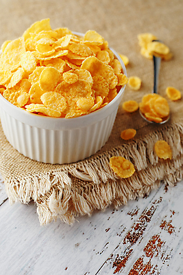 포토 JPG 해외이미지 백그라운드 사람없음 숟가락 달콤 아침식사 시리얼 건강식 나무탁자 해외포토 음식 탁자 수저 식사 맛 파일형식 이미지허브