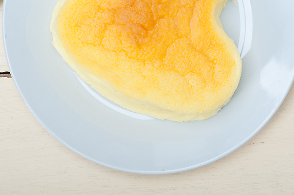 포토 JPG 해외이미지 접시 디저트 근접촬영 사람없음 하트 치즈케이크 해외포토 모양 식기 음식 뷰포인트 케이크 파일형식 이미지허브