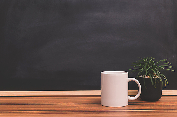 포토 JPG 해외이미지 커피 음료 음식 백그라운드 컨셉 텍스트 탁자 아침 사랑 사람없음 목재 컵 식당 검은색 칠판 카페 머그컵 수확 아침식사 정상 책상 분필 질감 복고 에스프레소 해외포토 주간 나무 식기 감정 컬러 가구 농업 재료 상점 식사 초크 파일형식 이미지허브