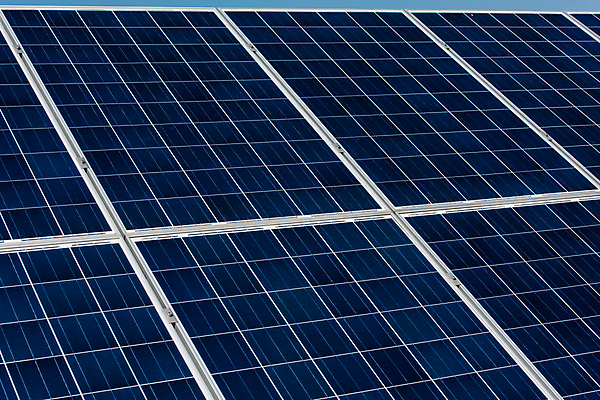 포토 JPG 해외이미지 주간 근접촬영 사람없음 야외 남색 태양에너지 집열판 해외포토 자연요소 뷰포인트 컬러 그린에너지 파일형식 이미지허브