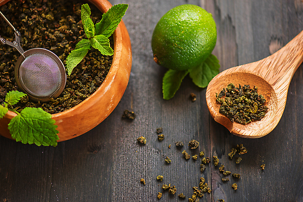 포토 JPG 해외이미지 그릇 잎 티타임 근접촬영 사람없음 라임 나무숟가락 찻잎 차거름망 해외포토 식물 식기 뷰포인트 과일 휴식 차_음료 숟가락 파일형식 이미지허브