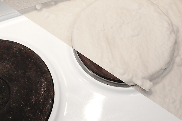 포토 JPG 해외이미지 사람없음 빛 주방 청결 거품 흰색 도자기 씻기 결과 청소 세제 서비스 부식 스프레이 먼지 분무기 구성 예시 효율 해외포토 컬러 컨셉 위생 파일형식 이미지허브