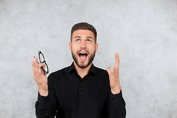 포토 JPG 해외이미지 백인 직업 1 남자 백그라운드 비즈니스 사업가 성공 갈색머리 실내 관리 한명 서기 30대 사무실 놀람 회색 업무 비즈니스맨 자신감 흥분 경영자 긍정 충격 책임자 경영 고립 정중 해외포토 서양인 헤어스타일 감정 컬러 컨셉 모션 표정 사람 내부 장년 작업 직장인 리더 파일형식 이미지허브