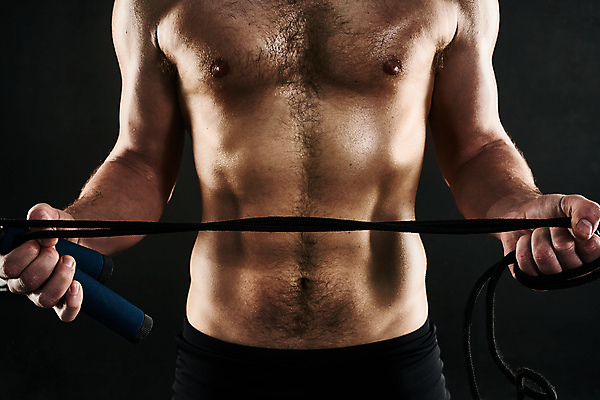 포토 JPG 해외이미지 남자 검은배경 실내 한명 상반신 성인 앞모습 잡기 근육질 줄넘기 성인남자한명만 해외포토 1 뷰포인트 백그라운드 모션 근육 사람 내부 운동 검은색 몸매 남자한명만 성인남자만 파일형식 이미지허브