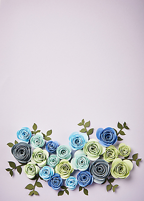 포토 JPG 스튜디오촬영 종이 잎 프레임 사람없음 하이앵글 페이퍼아트 오브젝트 보라색배경 종이꽃 카피스페이스 편집소스 국내포토 식물 꽃 뷰포인트 백그라운드 실내 보라색 공백 파일형식