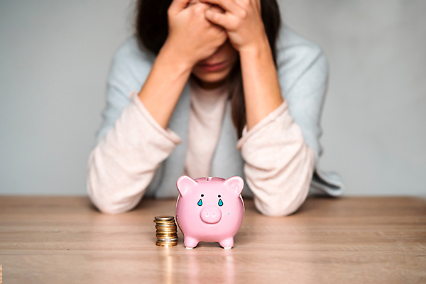 포토 JPG 해외이미지 직업 손 분홍색 컨셉 돈 비즈니스 엄마 한명 금융 경제 파란색 외침 저축 돼지저금통 슬픔 업무 돼지 비즈니스우먼 재산 은퇴 눈물 계약 싱글 획득 대출 곤란 분배 분실 예산 이혼 파멸 해외포토 1 여자 감정 컬러 포유류 가족 사람 신체부위 소리 저금통 작업 직장인 파일형식 소멸 이미지허브