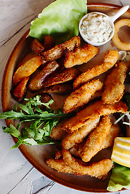 포토 JPG 해외이미지 접시 음식 백그라운드 날개 채소 탁자 감자 육류 요리 사람없음 목재 가로 빨간색 식당 식사 저녁식사 치킨 샐러드 튀김 흰색 신선 뜨거움 황금 맛 그릴 바비큐 굽기 먹기 속도 매움 점심식사 해로움 맛있는 해외포토 나무 식기 컬러 가구 컨셉 식재료 재료 모션 주방용품 상점 구이 닭고기요리 파일형식 이미지허브