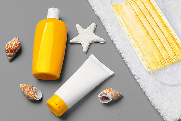 포토 JPG 해외이미지 스튜디오촬영 불가사리 마스크 사람없음 노란색 회색 화장용품 소라 선크림 오브젝트 샴푸용기 목업 해외포토 컬러 어패류 극피동물 실내 화장품 미용용품 용기_그릇 샴푸 파일형식 이미지허브