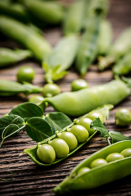 포토 JPG 해외이미지 실내 근접촬영 사람없음 아웃포커스 완두콩 꼬투리 해외포토 뷰포인트 콩 촬영기법 내부 파일형식 이미지허브