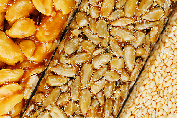 포토 JPG 해외이미지 실내 근접촬영 사람없음 땅콩 에너지바 참깨 해바라기씨 해외포토 음식 뷰포인트 씨앗 내부 견과류 깨 파일형식 이미지허브