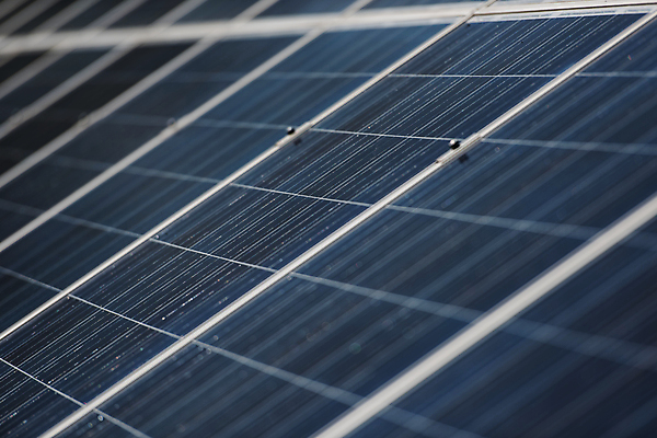 포토 JPG 해외이미지 주간 근접촬영 사람없음 야외 남색 태양에너지 집열판 해외포토 자연요소 뷰포인트 컬러 그린에너지 파일형식 이미지허브