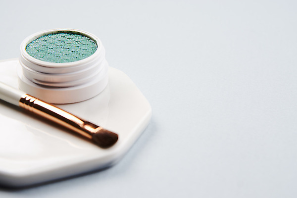 포토 JPG 해외이미지 사람없음 세트 뷰티 화장품 오브젝트 아이섀도 메이크업브러쉬 해외포토 붓 파일형식 이미지허브