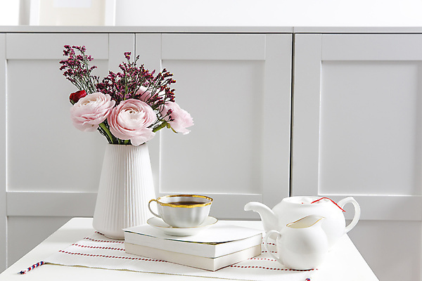 포토 JPG 해외이미지 1 기념일 꽃 분홍색 꽃다발 잎 프레임 발렌타인데이 사랑 사람없음 내부 장식 꽃병 방 나뭇가지 축하 신용카드 찻주전자 다발 그림 부드러움 영원 해외포토 나무 식물 감정 컬러 컨셉 데이이벤트 주전자 이벤트 금융 감각 파일형식 이미지허브