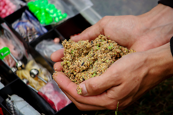 포토 JPG 해외이미지 손 계절 호수 선 음식 스포츠 백그라운드 장신구 자연 낚시 어류 취미 사람없음 목재 물 강 상자 금속 장비 잡기 고리 계획 유혹 준비 낚시꾼 실타래 기어 미끼 얼레 돌리기 민물 수목 인공 해외포토 자연요소 나무 컨셉 재료 모션 재질 레저 신체부위 수중동물 생태계 파일형식 이미지허브